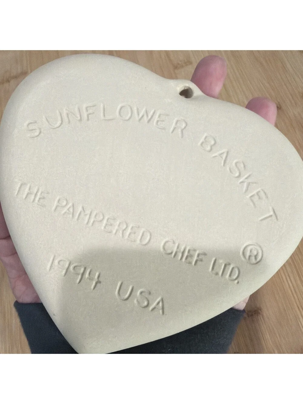 New Pampered Chef Vintage 1994 Sunflower Basket Clay Cookie Mold
